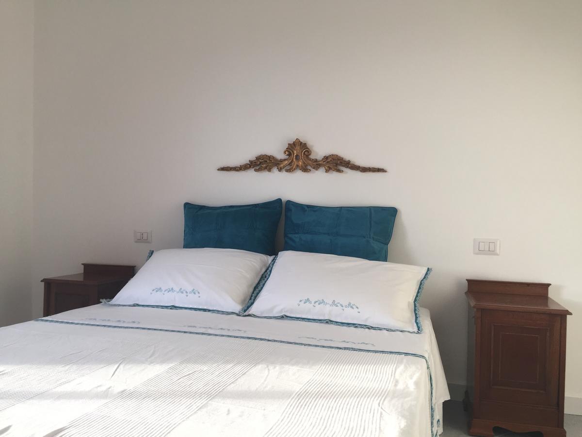Nel Sole Di Daniel Bed & Breakfast San Felice Circeo Exterior foto