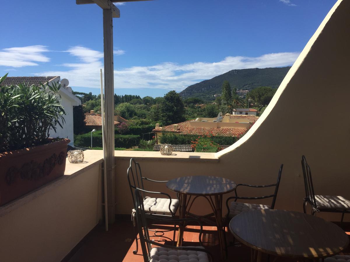Nel Sole Di Daniel Bed & Breakfast San Felice Circeo Exterior foto